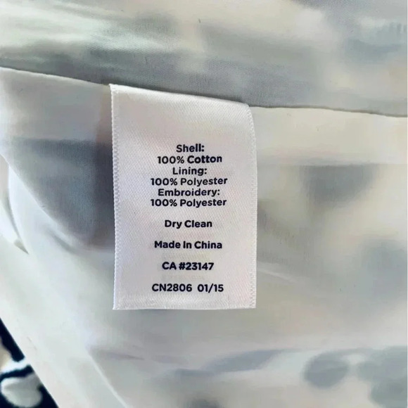 TALBOTS Floral Embroidered Textured Skirt 10 Navy & White A-line Officewear - Picture 5 of 5